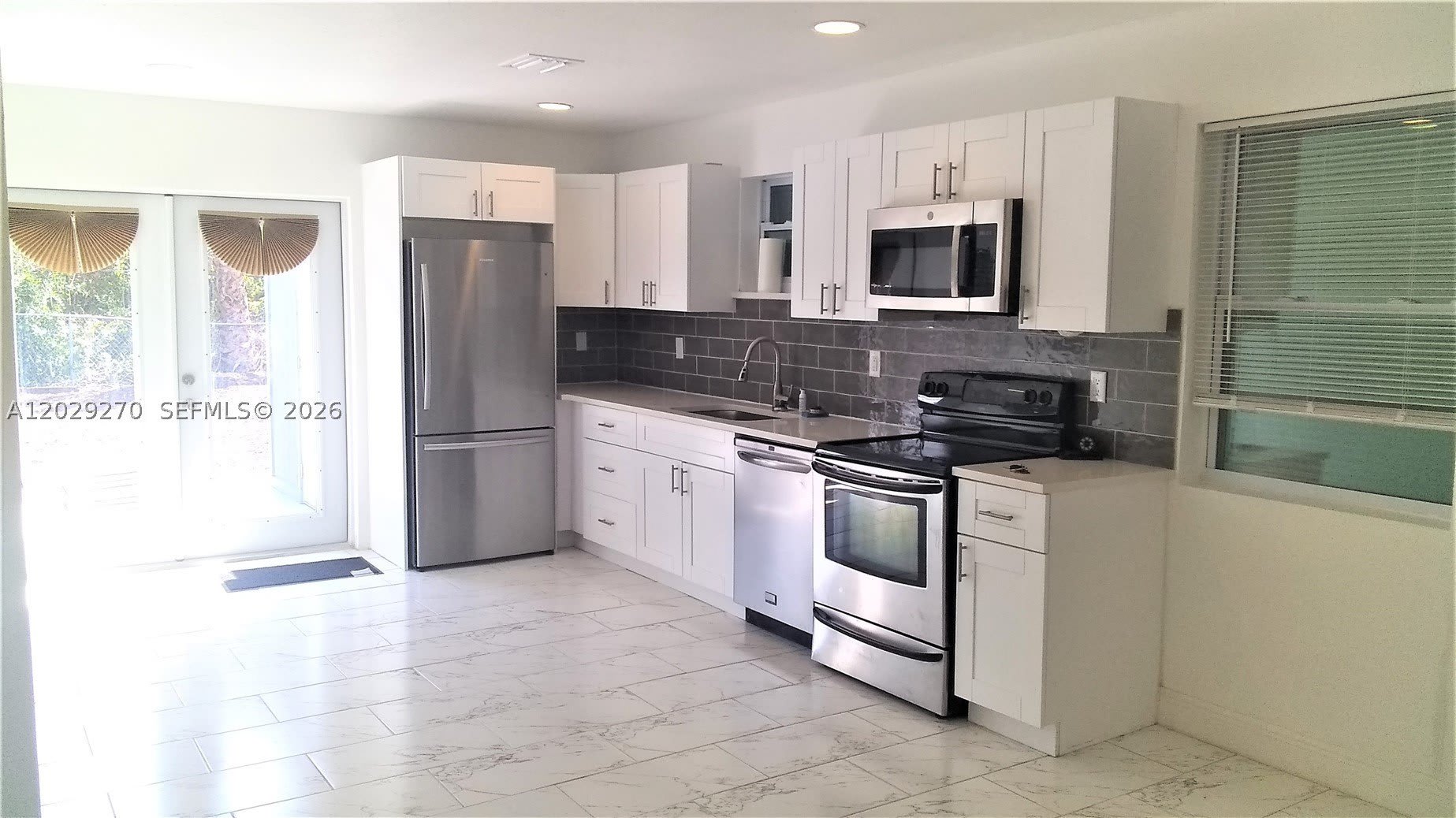 710 52Nd St – photo 1