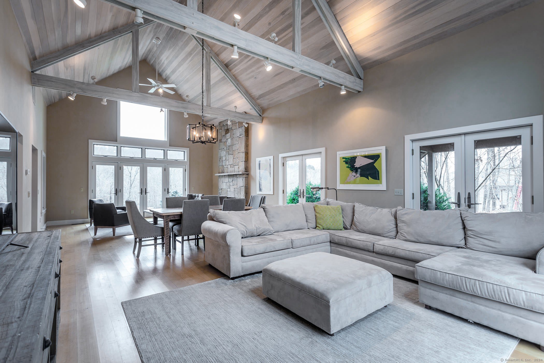 8 River Bend Lane – photo 1