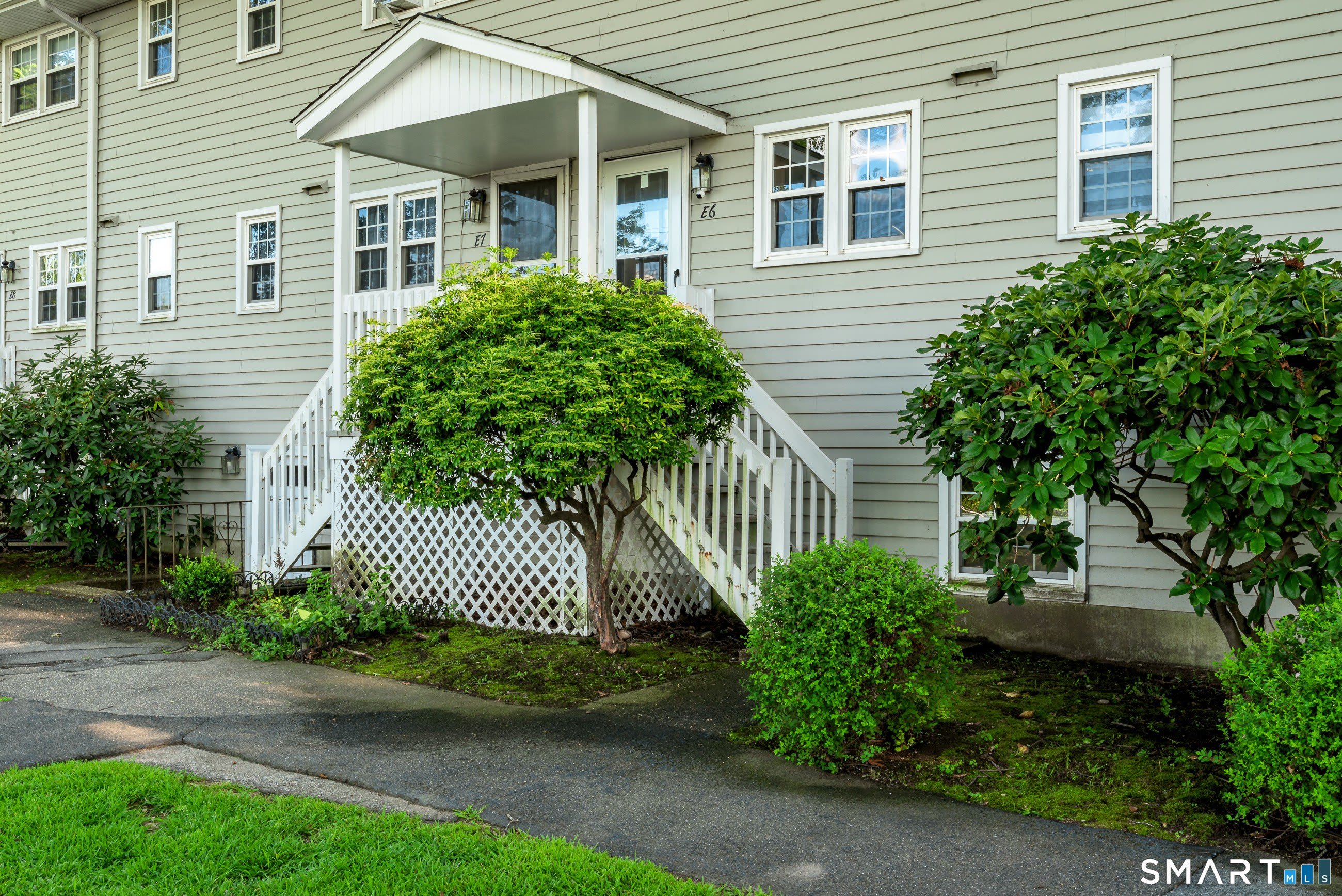 280 E Main Street – photo 1