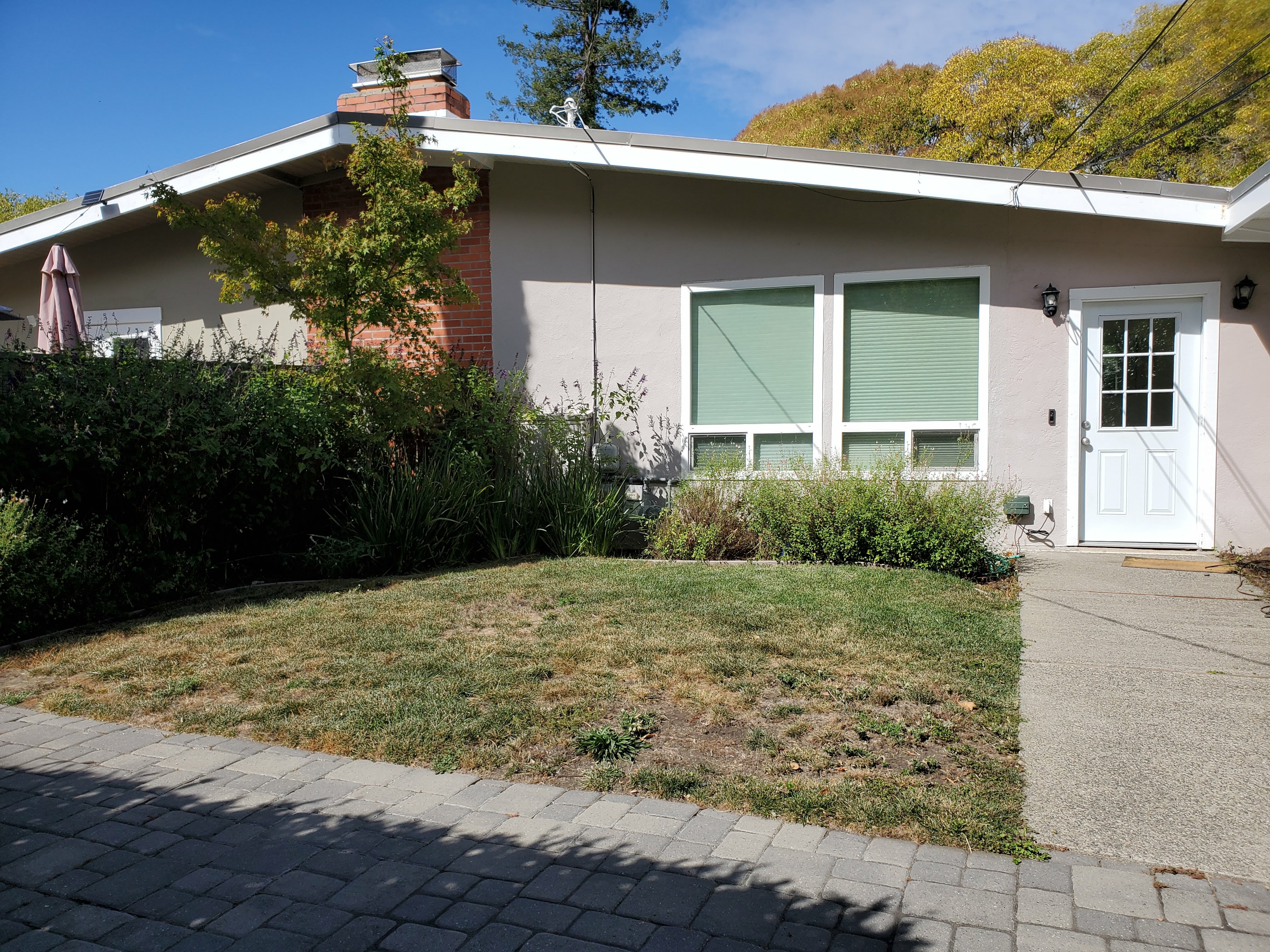 6 Stadium Way – photo 1 of 27