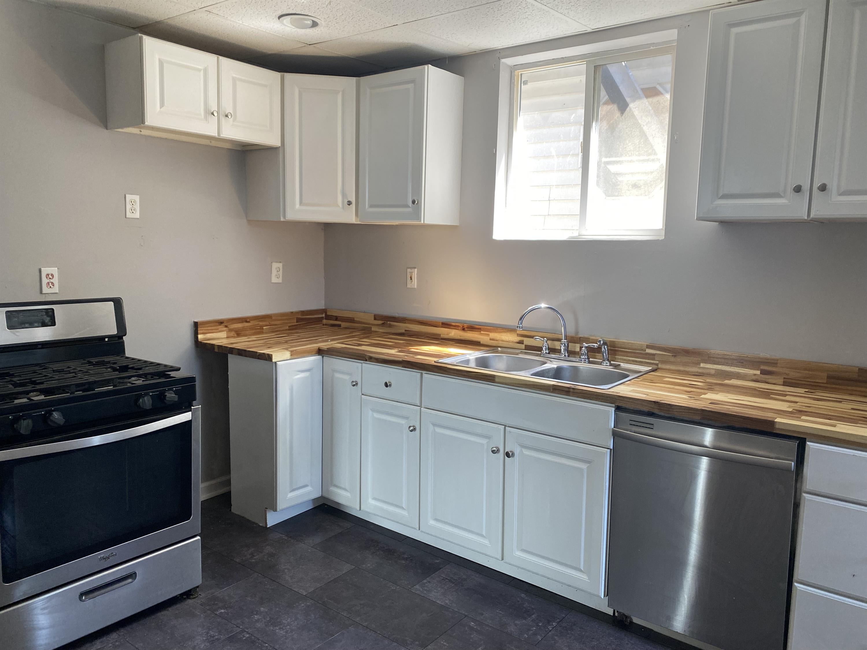 381 5th Avenue – photo 1