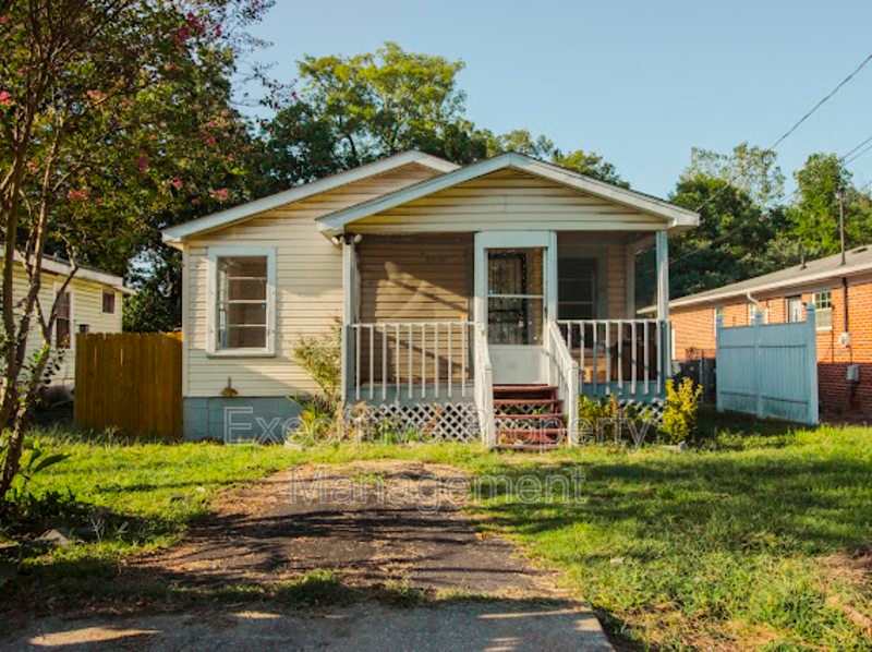 3708 42Nd Avenue – photo 1