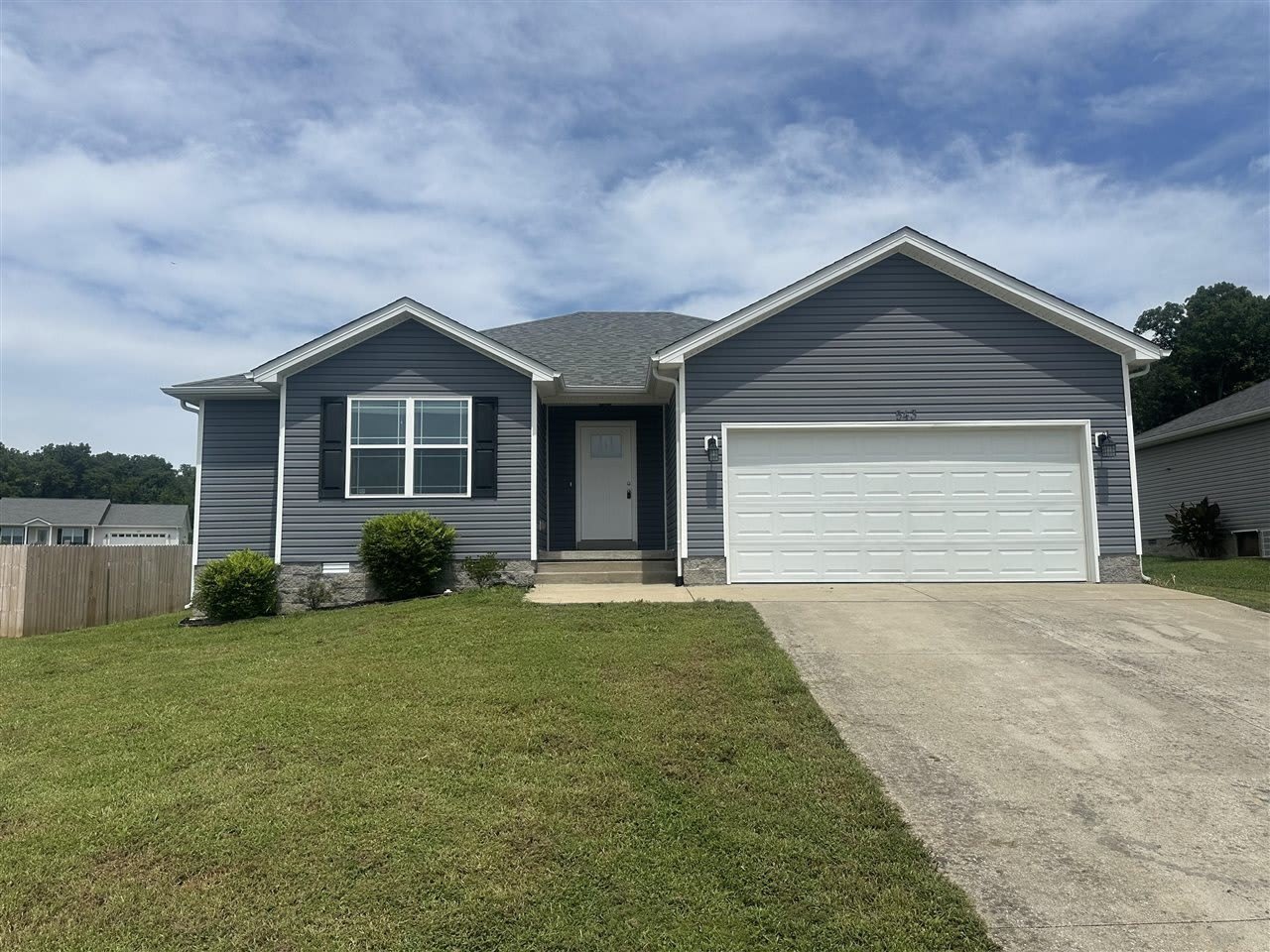 543 St Cloud Way – photo 1 of 10