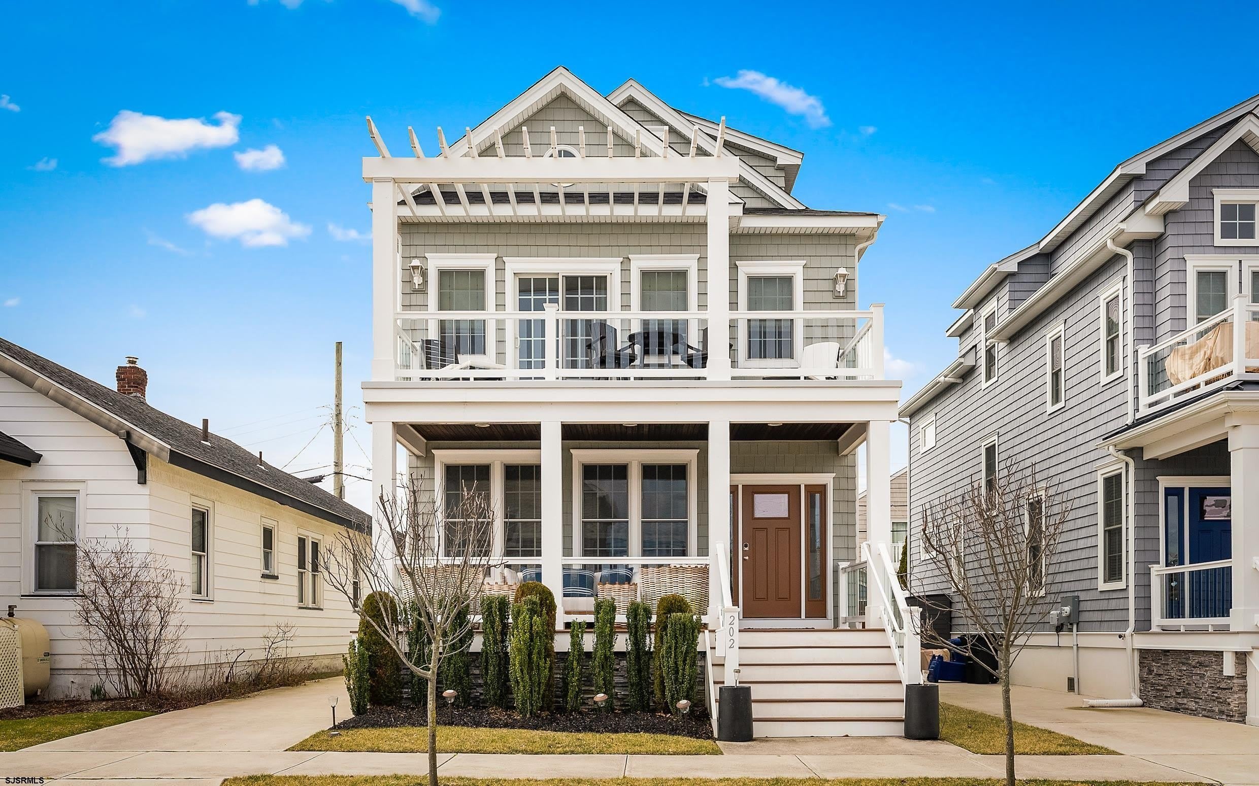 202 N Union Ave – photo 1