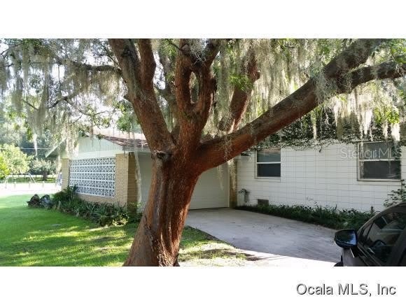 908 SE 23 Street – photo 1