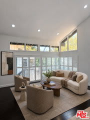 2880 Woodwardia Drive – photo 1