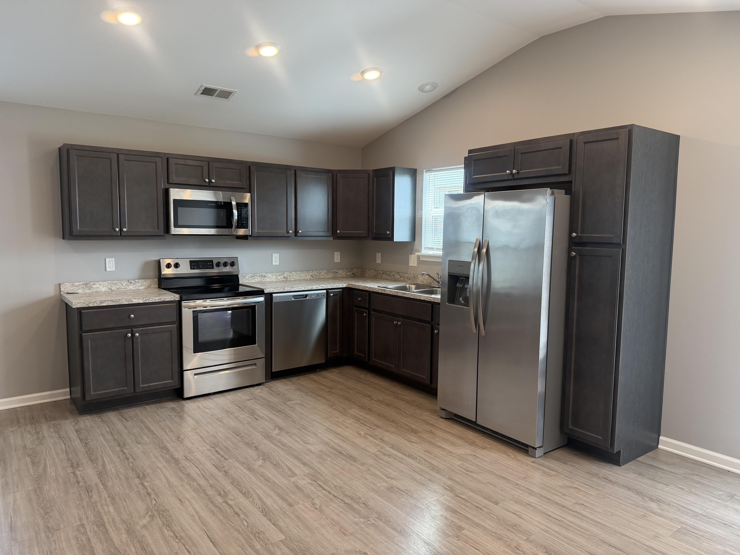 2320 Tanksley Way – photo 1