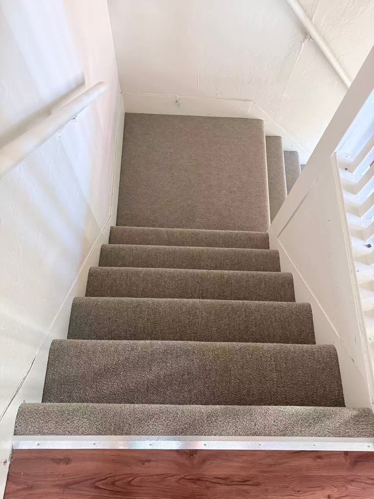 258 28th Street – photo 1 of 11