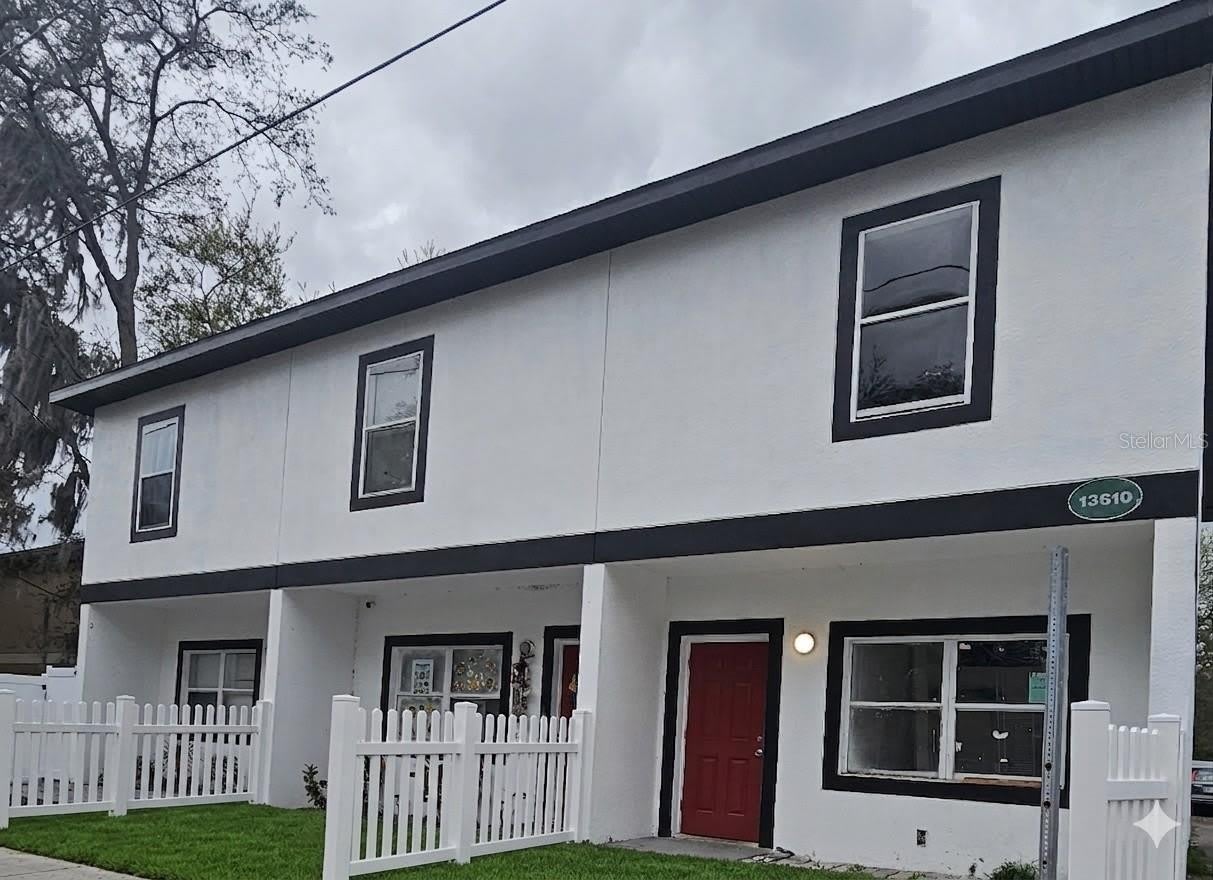 13612 N 21St Street – photo 1 of 259