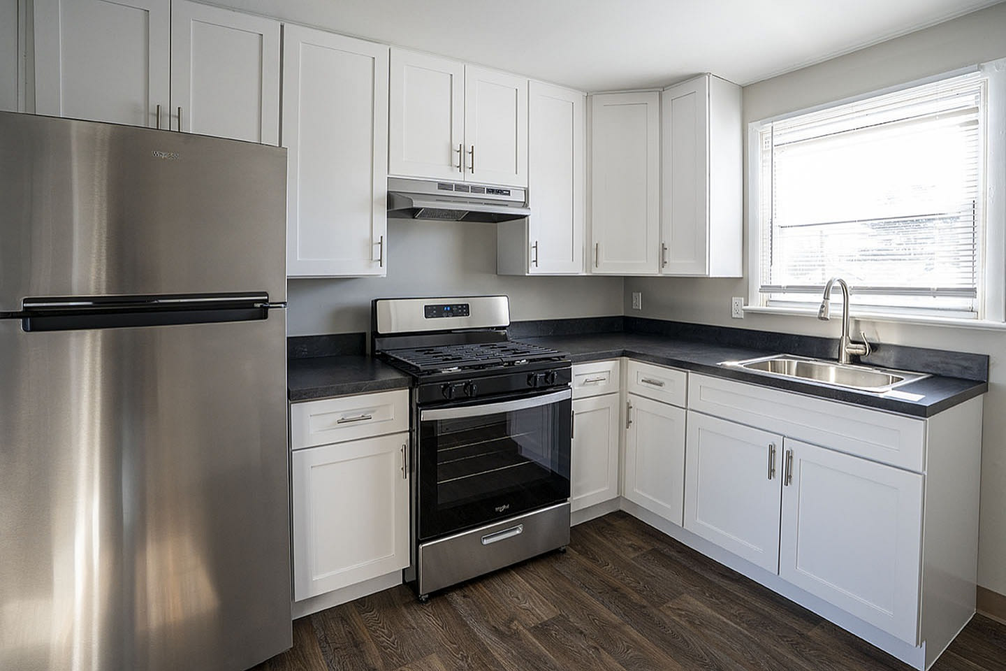 Larkwood Place Apartments – photo 1 of 24