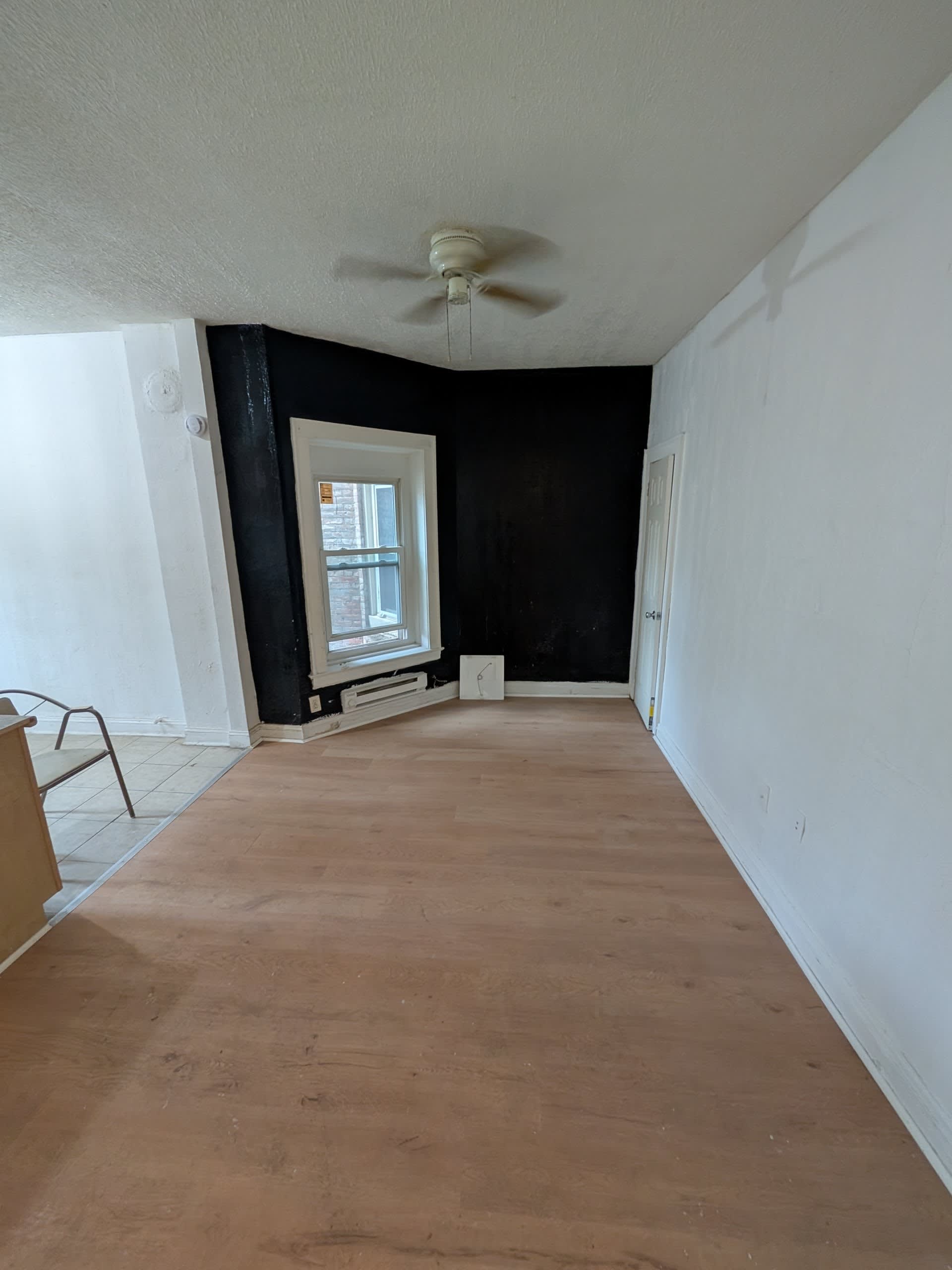 1890 Marloes Ave – photo 1