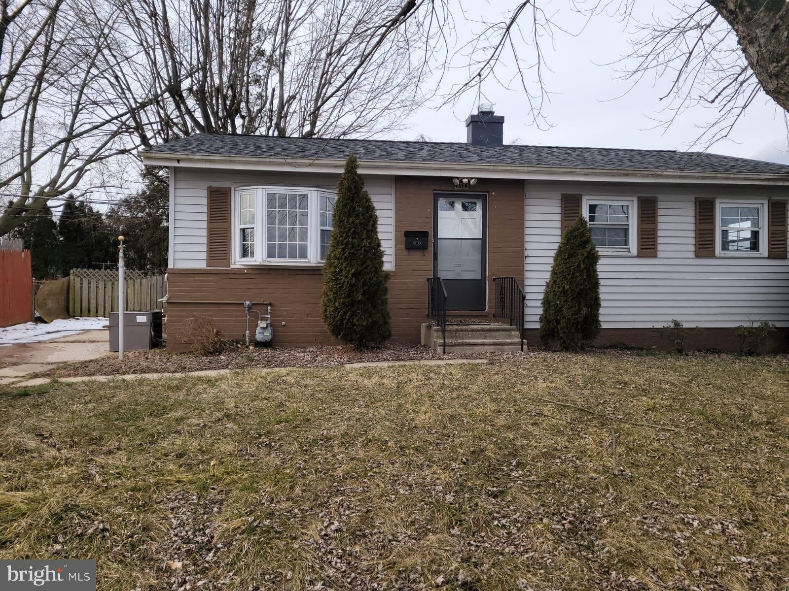 1314 WOODBRIDGE – photo 1 of 20