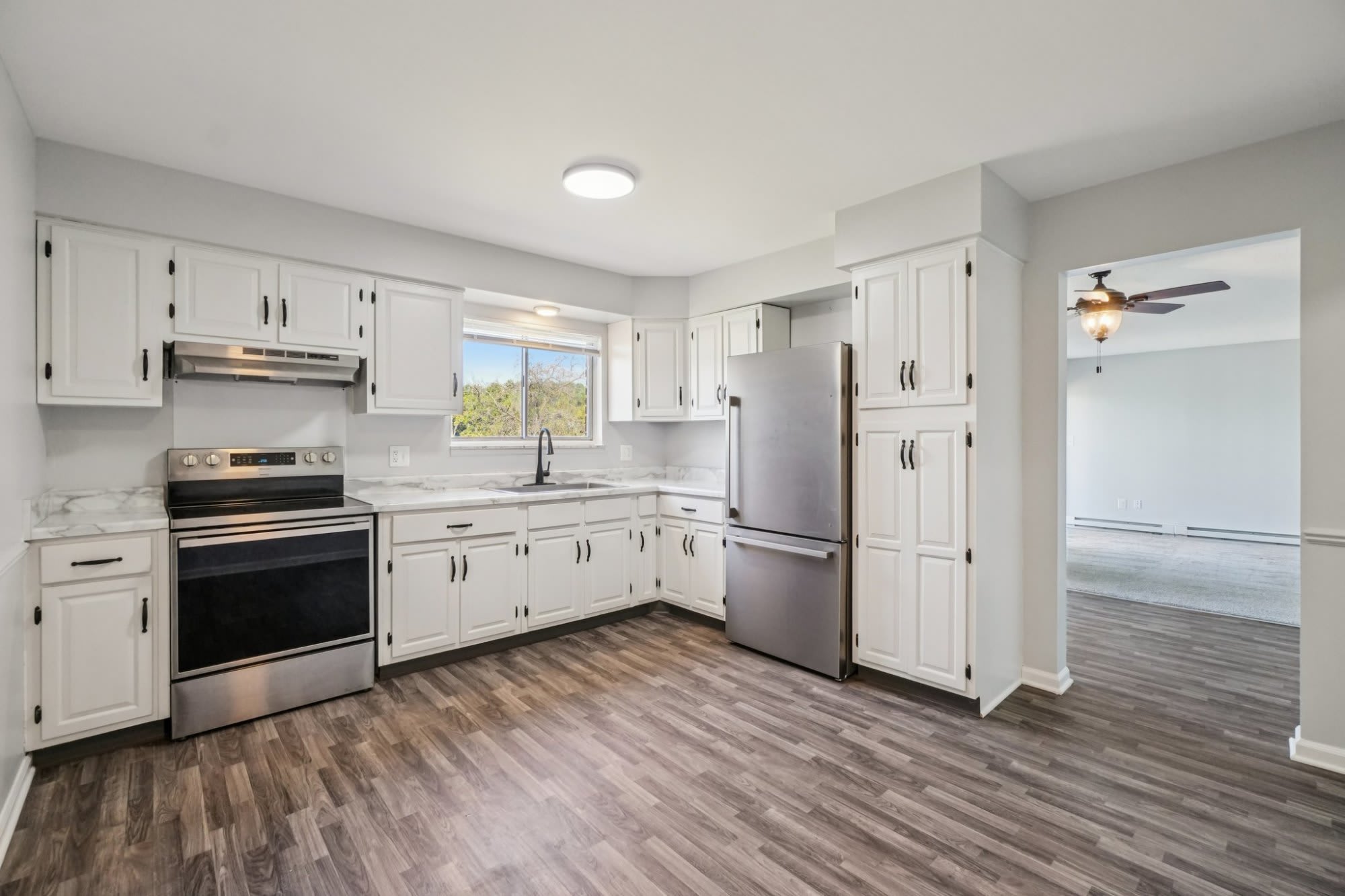 Independence Square Apartments – photo 1 of 30