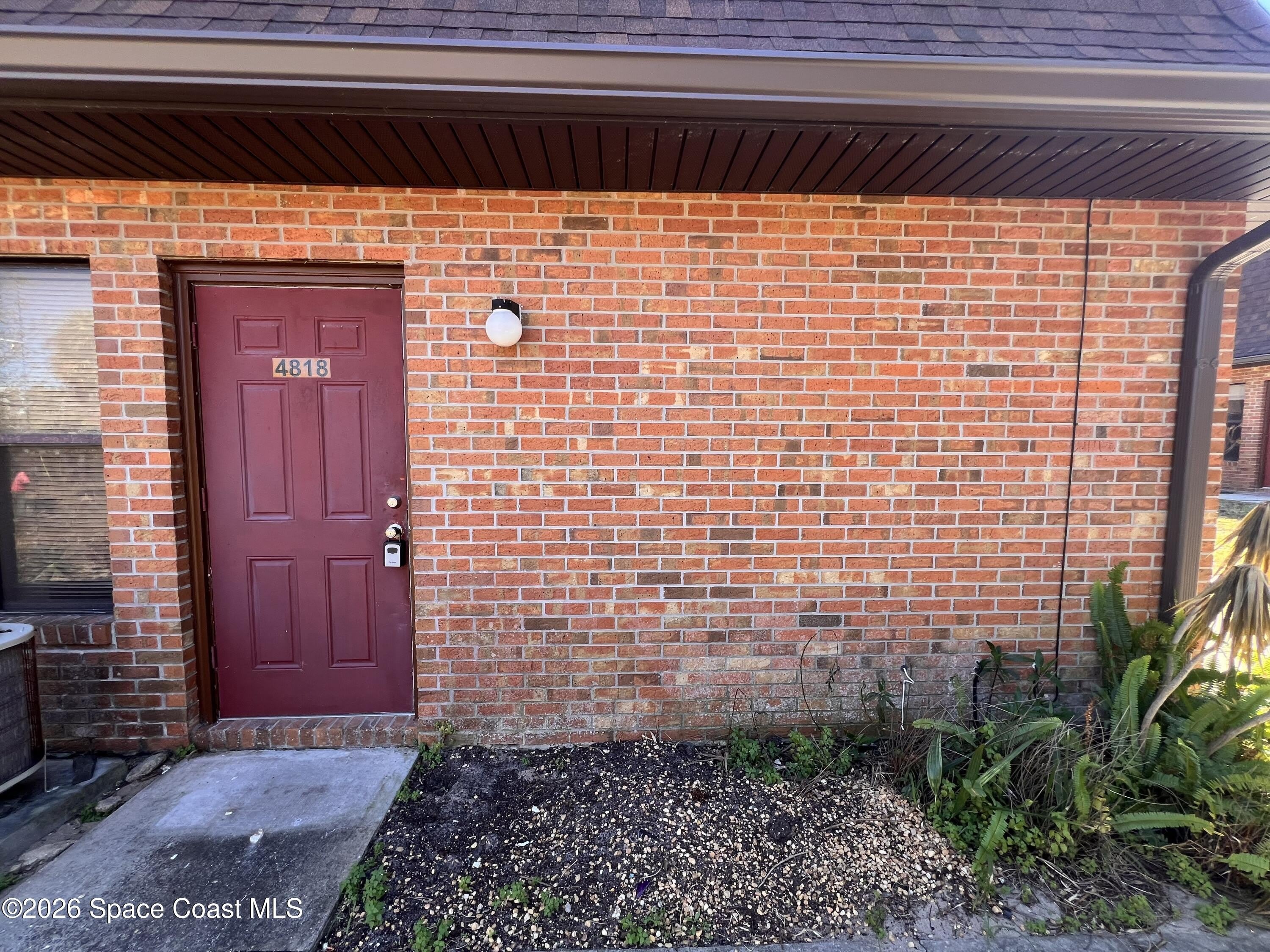 4818 Overlook Drive NE – photo 1