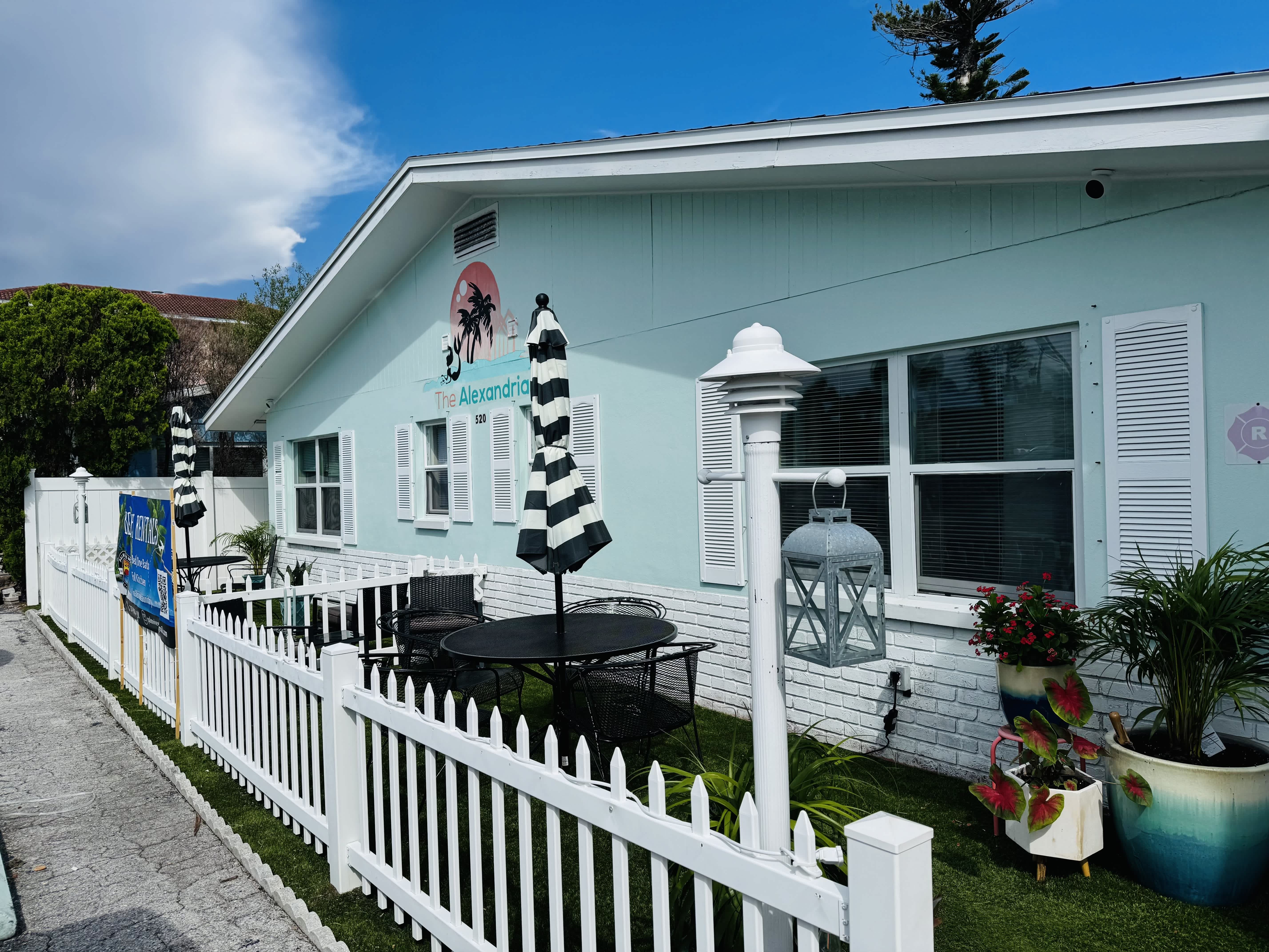 520 69th Ave – photo 1