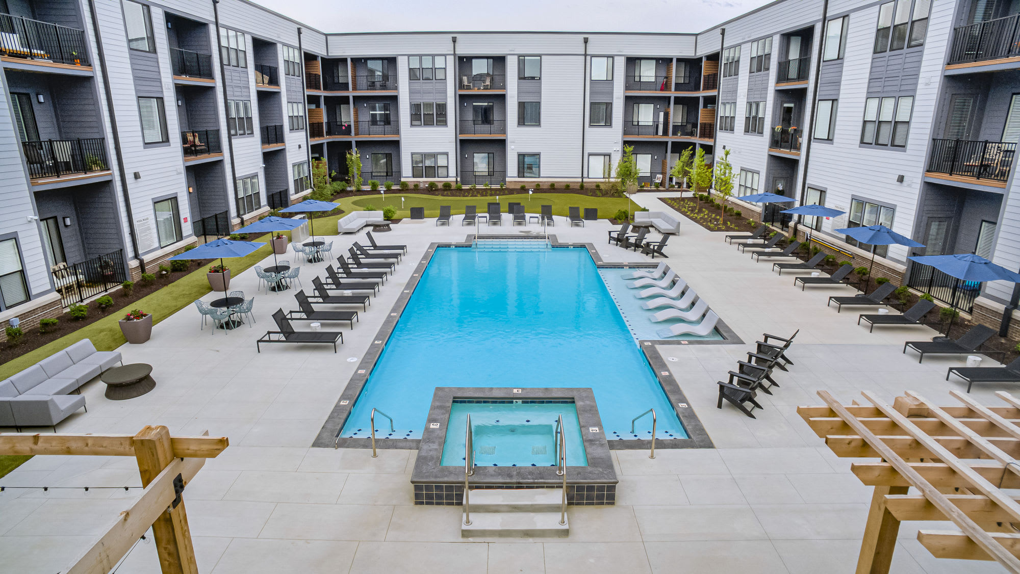 Pullman Pointe – photo 1 of 219