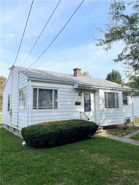 560 Beecher Street – photo 1 of 6