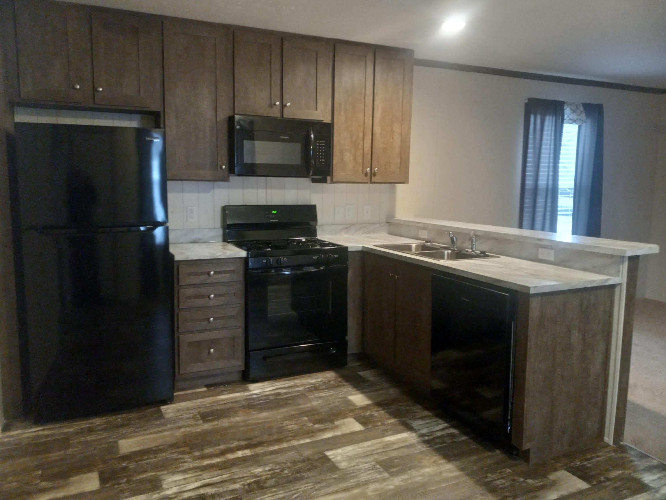 285 Mulberry – photo 1 of 8