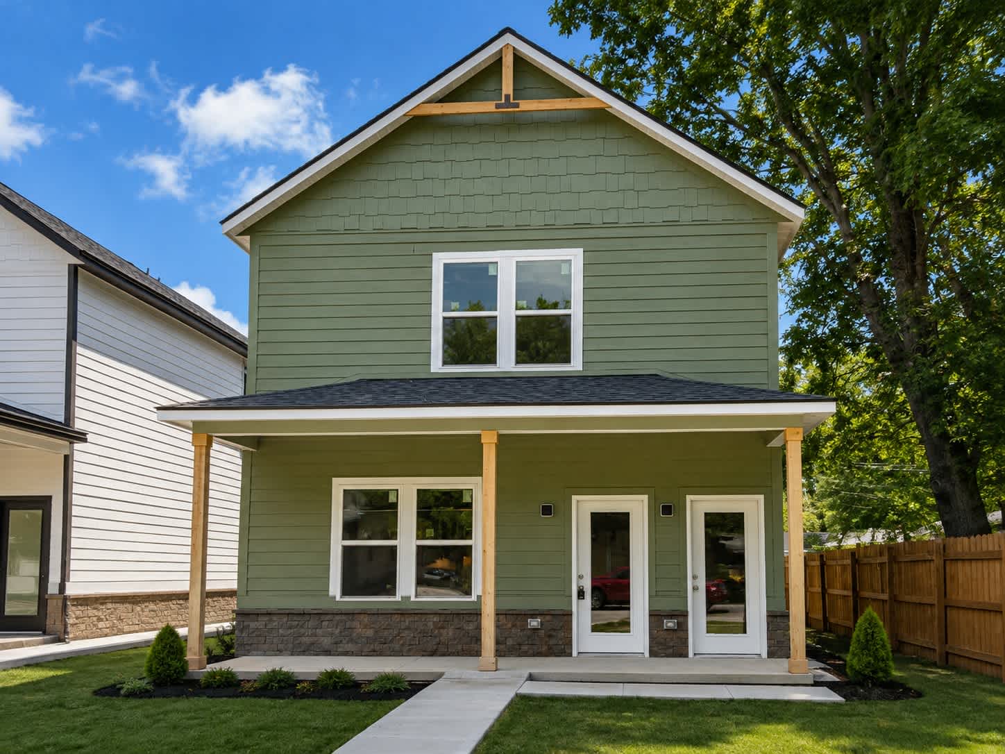 614 Poplar Street – photo 1 of 29