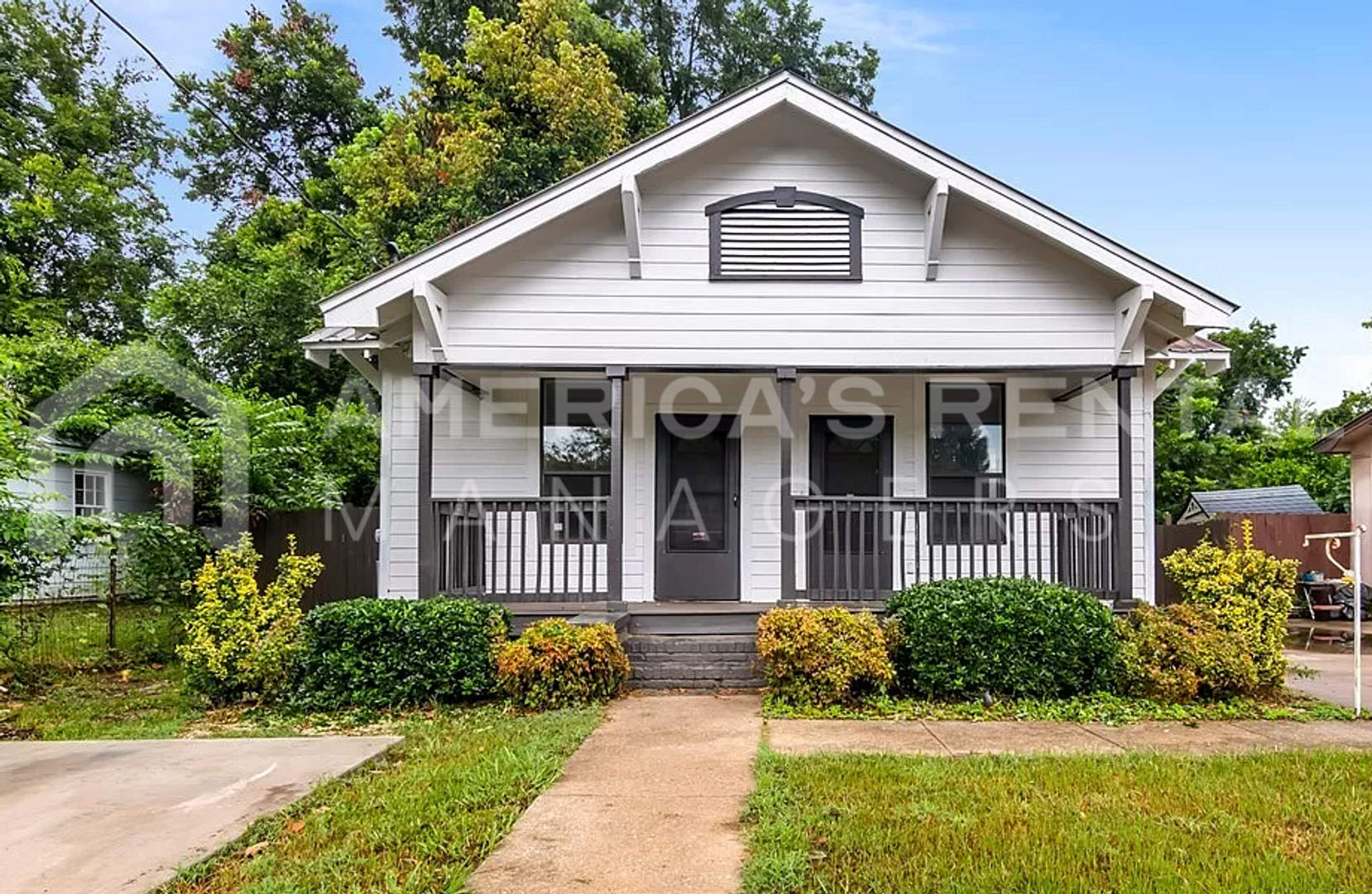 Cute Home for Rent in Tuscaloosa!! Available to View Now! – photo 1