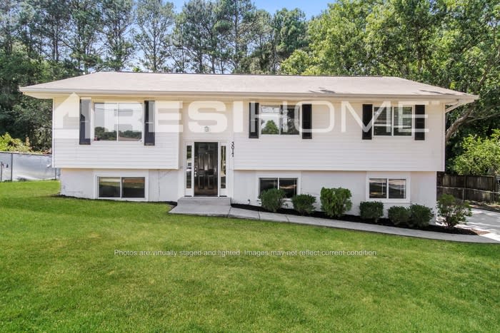 3017 Park Lane – photo 1 of 192