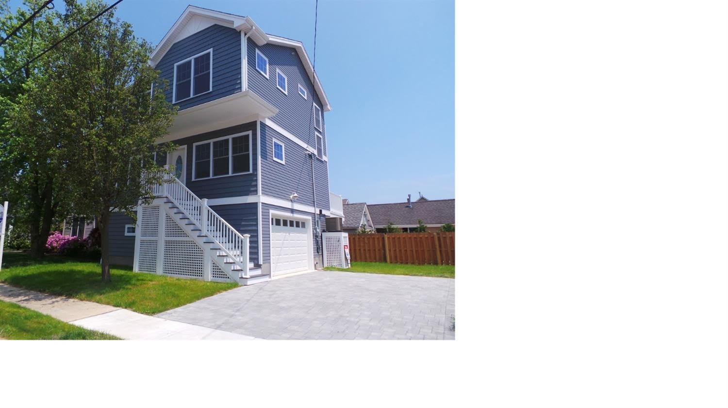 312 St Louis Avenue – photo 1 of 18