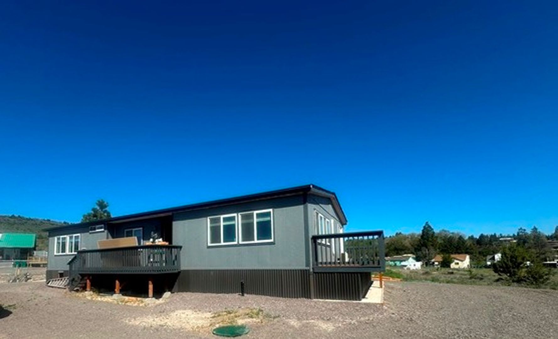 Updated 3 bedroom House – photo 1 of 19