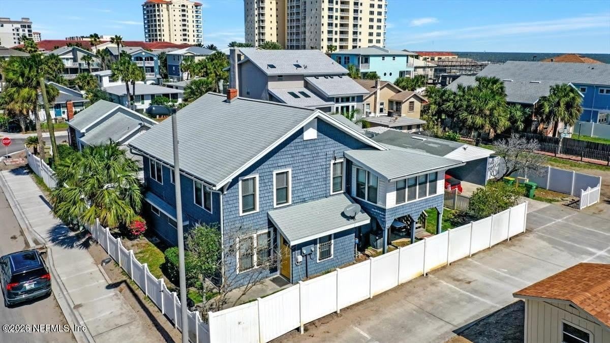 1207 2ND Street S – photo 1