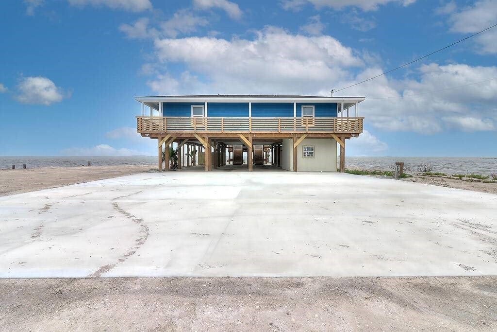 2445 Laguna Shores – photo 1