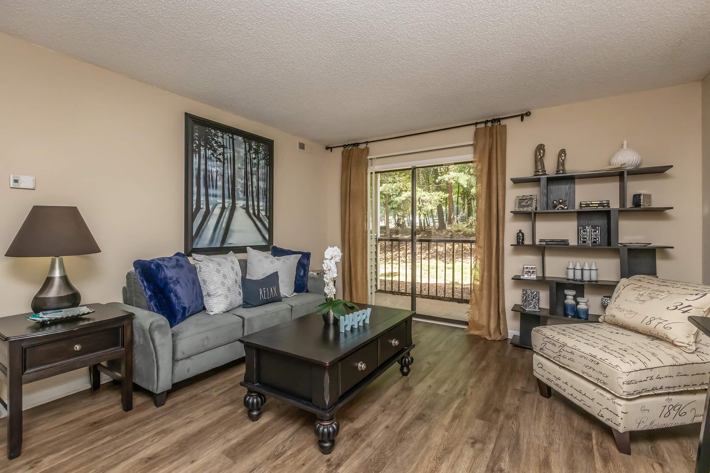 Lake Brandt Apartments – photo 1