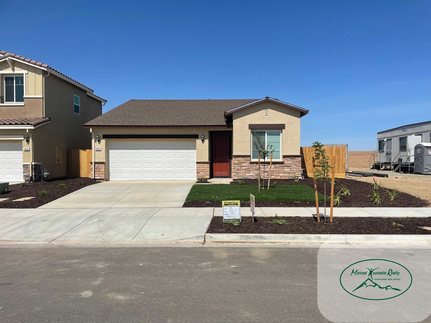 New Home Vacant Must Apply To Schedule Viewing – photo 1