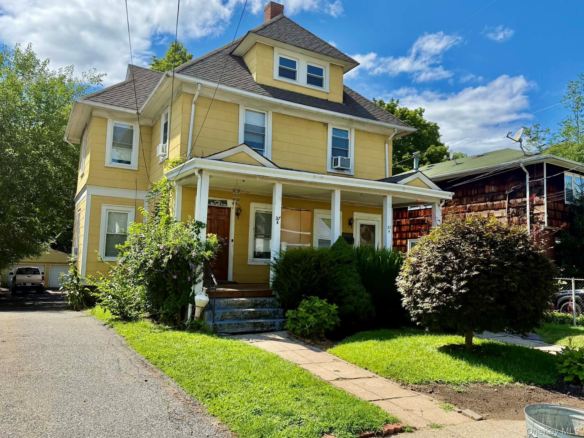 37 Riverside Drive – photo 1 of 37