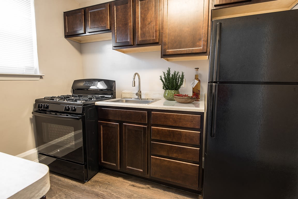 Mount Ridge Apartments – photo 1