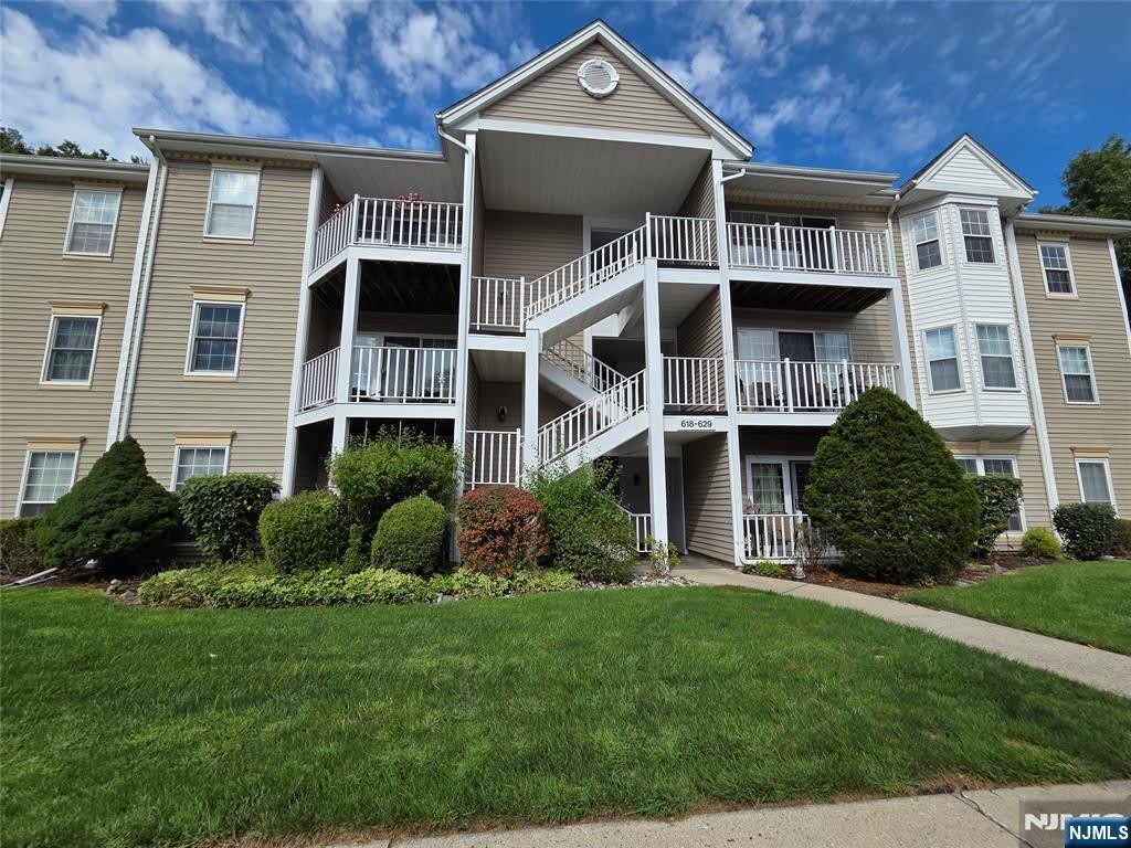 620 Plum Terrace – photo 1