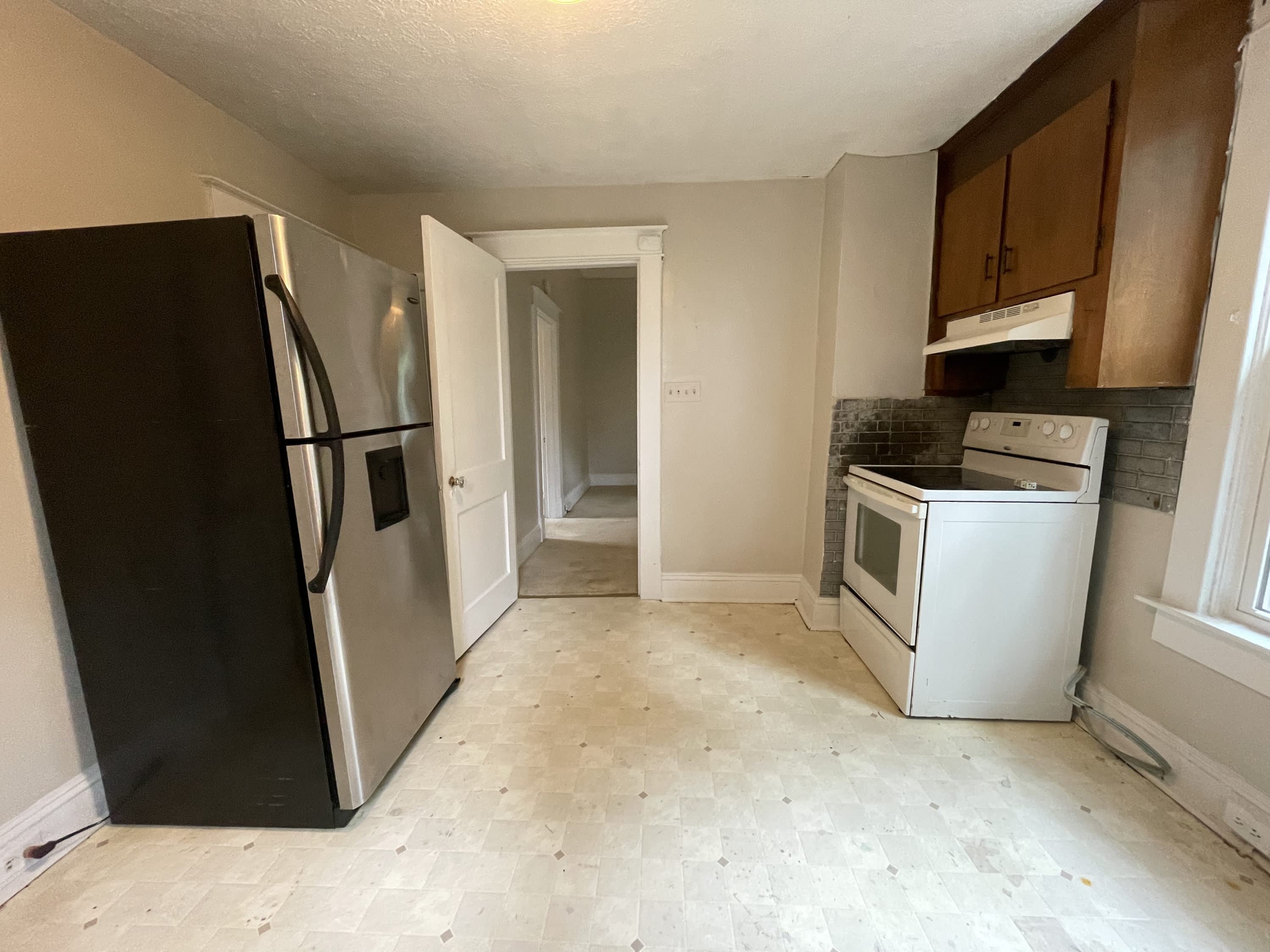 3723 South Amherst Highway – photo 1 of 14