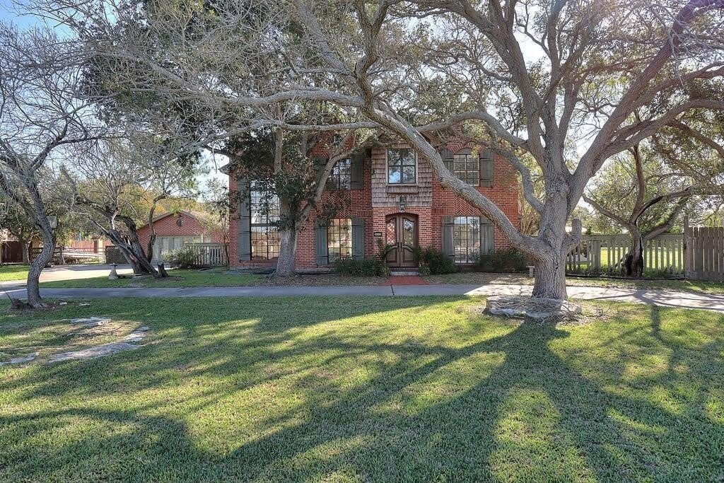 3417 Newcastle – photo 1