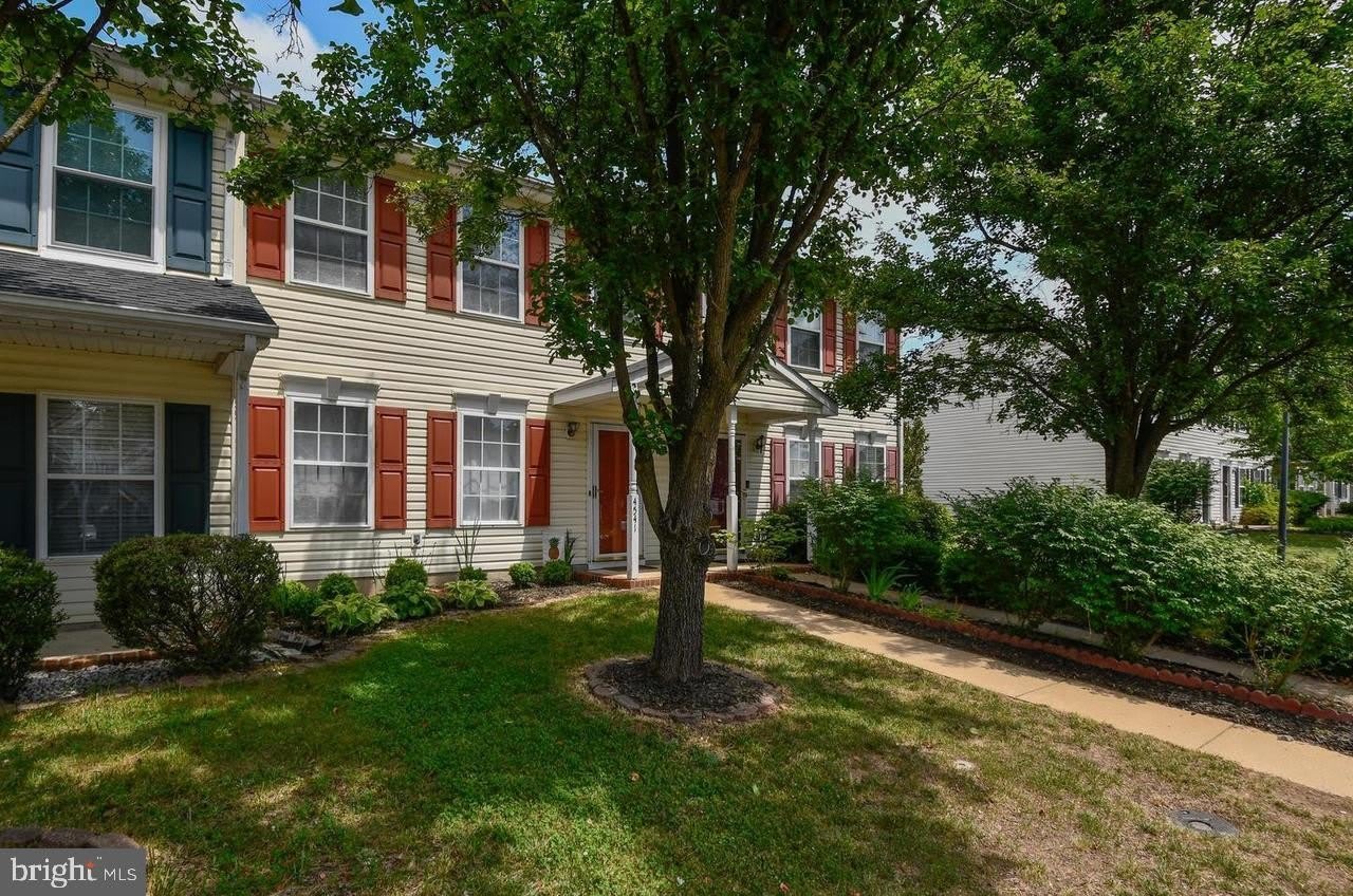 4541 Leighann Lane – photo 1 of 415