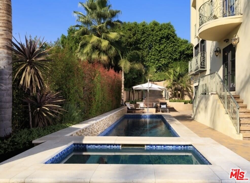 3110 Benedict Canyon Dr – photo 1