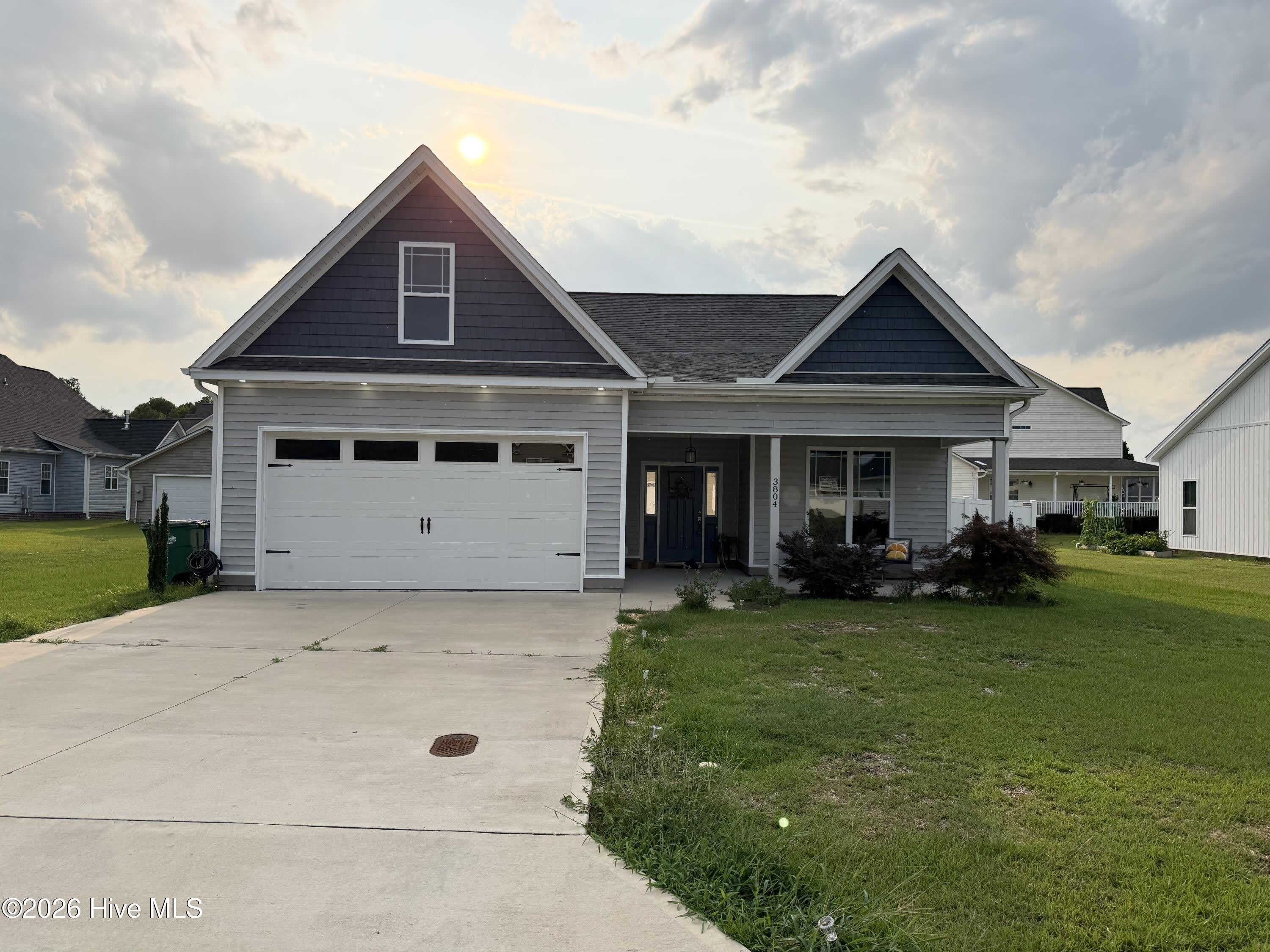 3804 Belfair Drive – photo 1 of 33