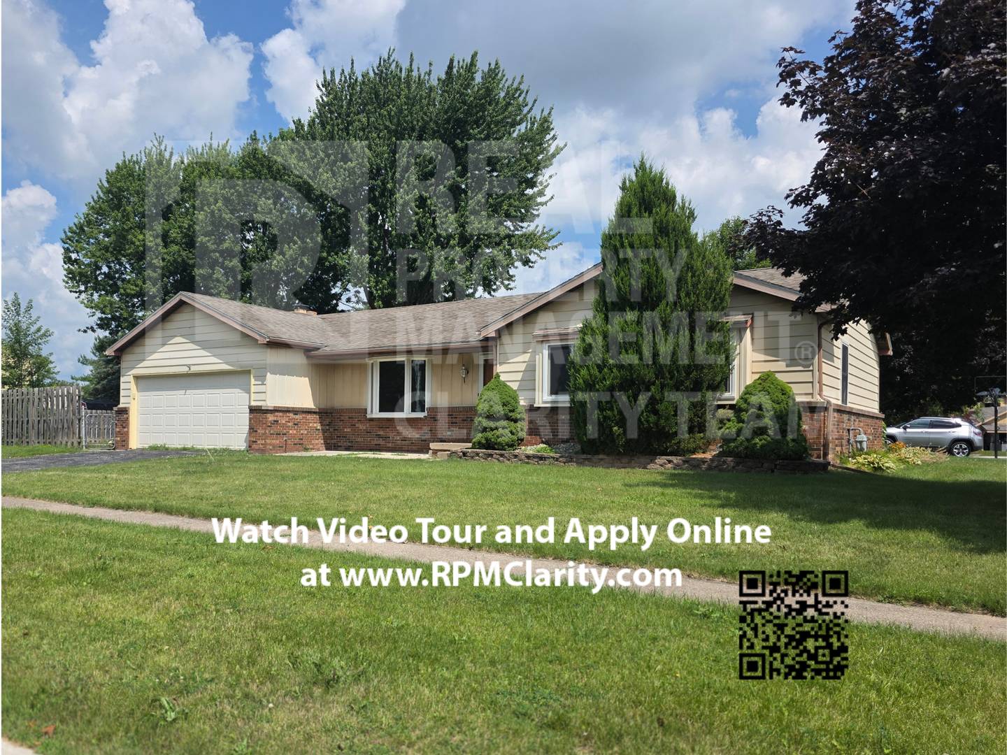 Lease Signing Incentive! 3 Bedroom/2 Bathroom Home in Oregon, OH – photo 1 of 15
