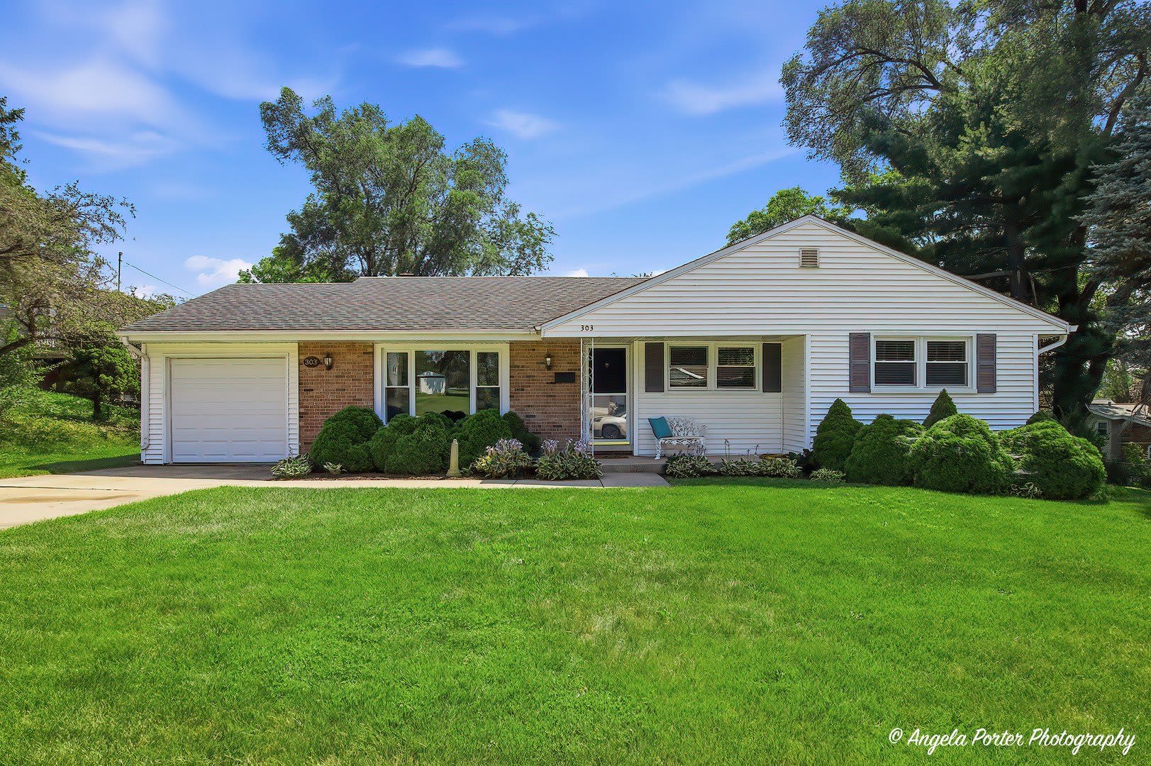 303 RIDGE Street – photo 1 of 23