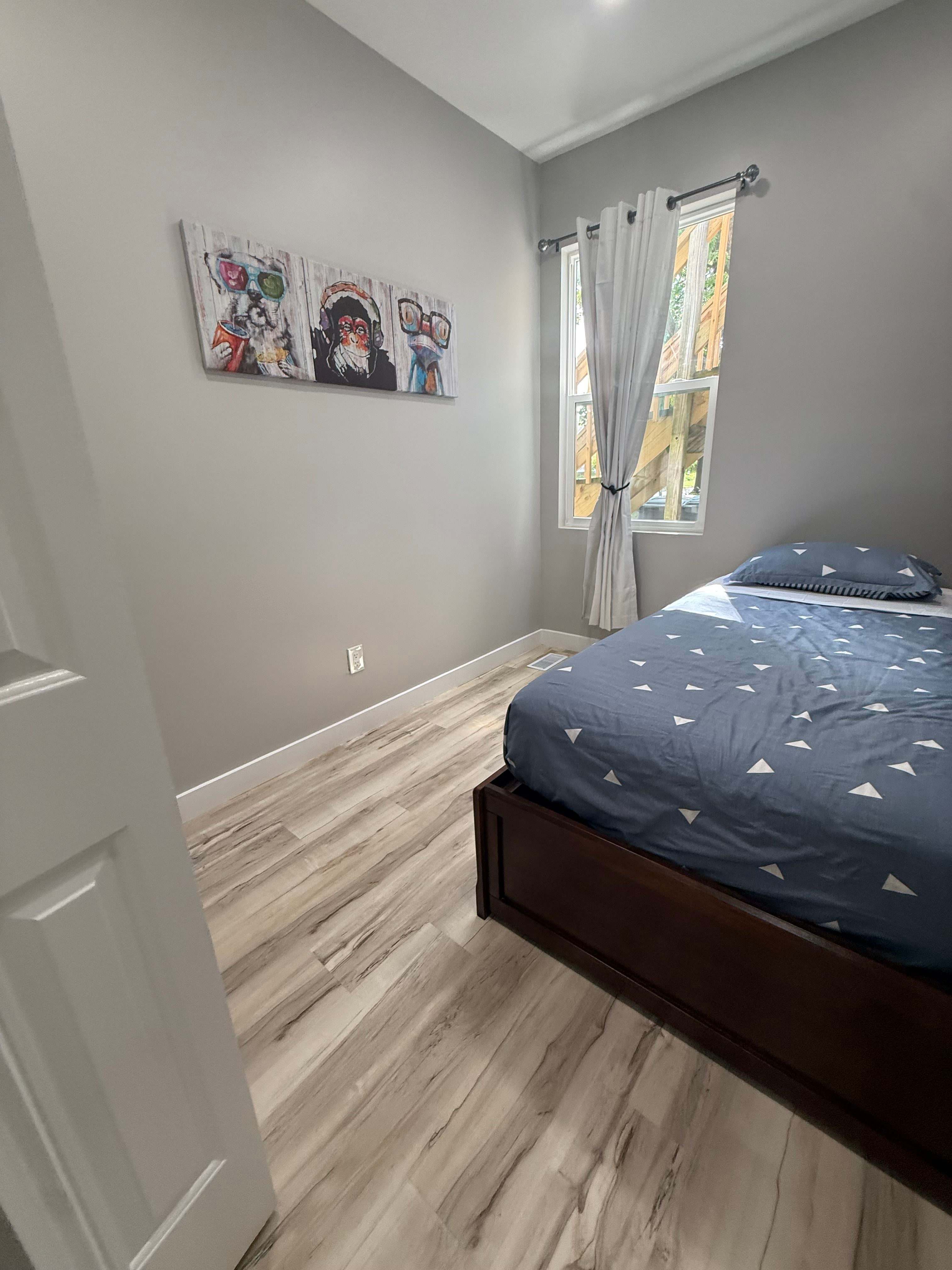 328 N Euclid Ave – photo 1