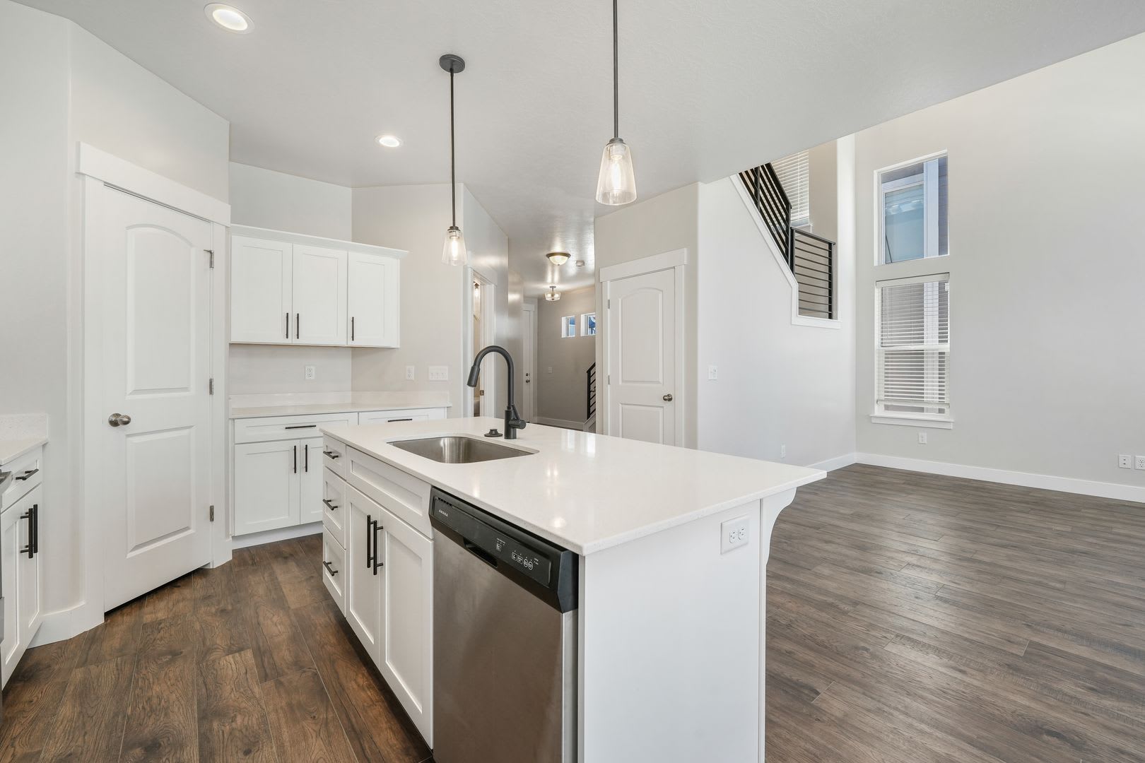 Bright End-Unit Townhome in Lehi – photo 1