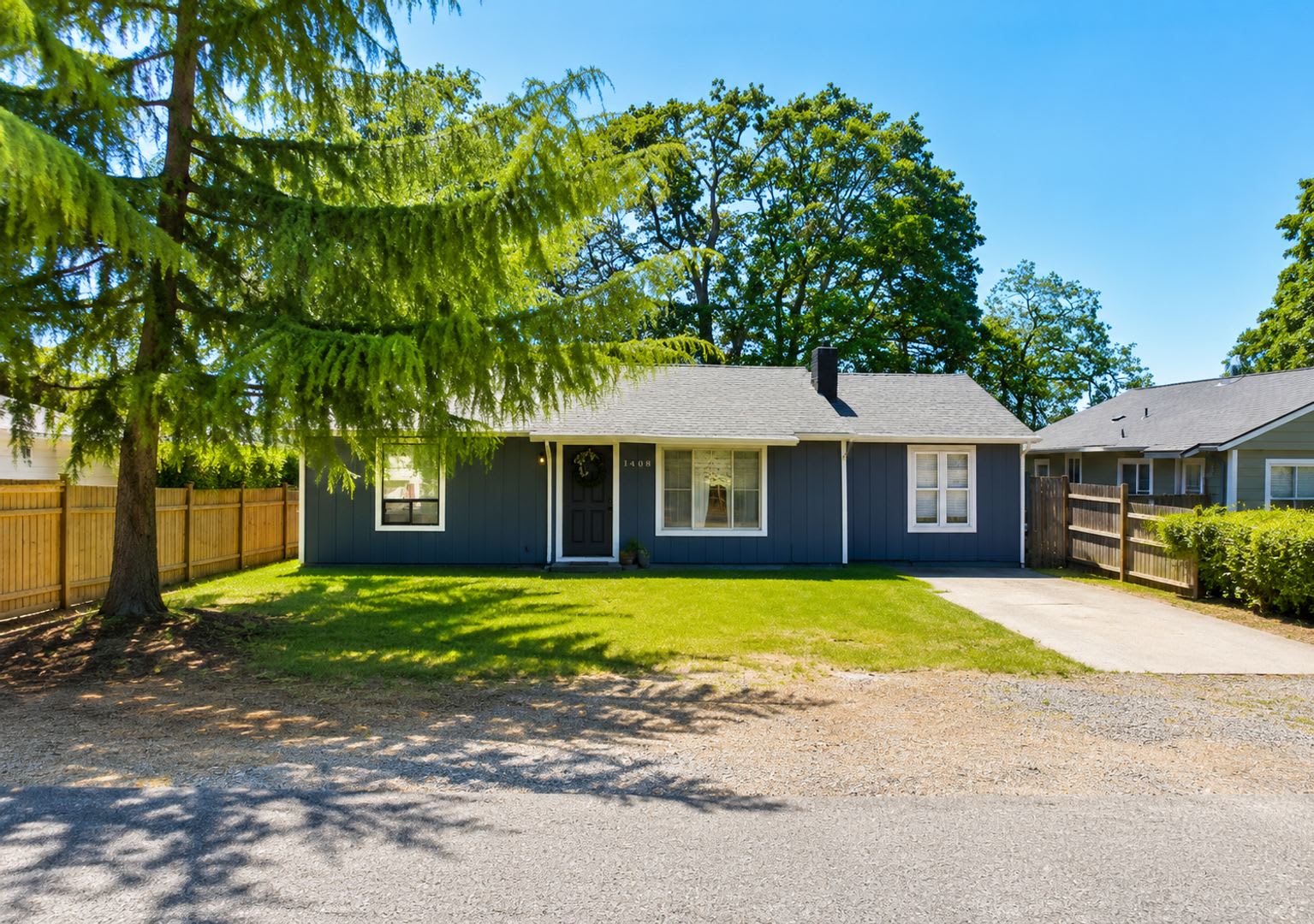 Renovated 3-Bedroom Home with Fenced Yard, Fireplace &amp; In-Unit Laundry – photo 1 of 28