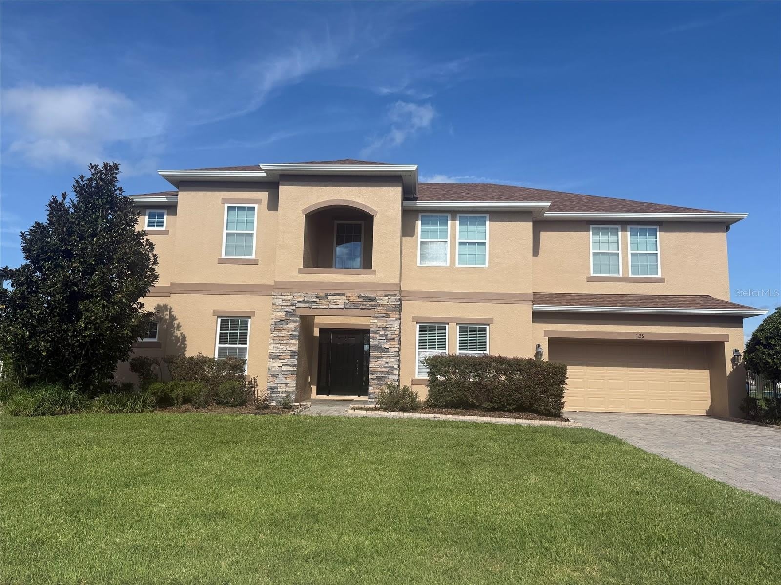 3128 AMALFI Drive – photo 1 of 34