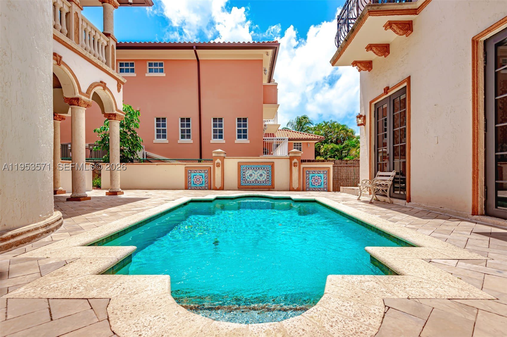 674 Ocean Blvd – photo 1 of 45