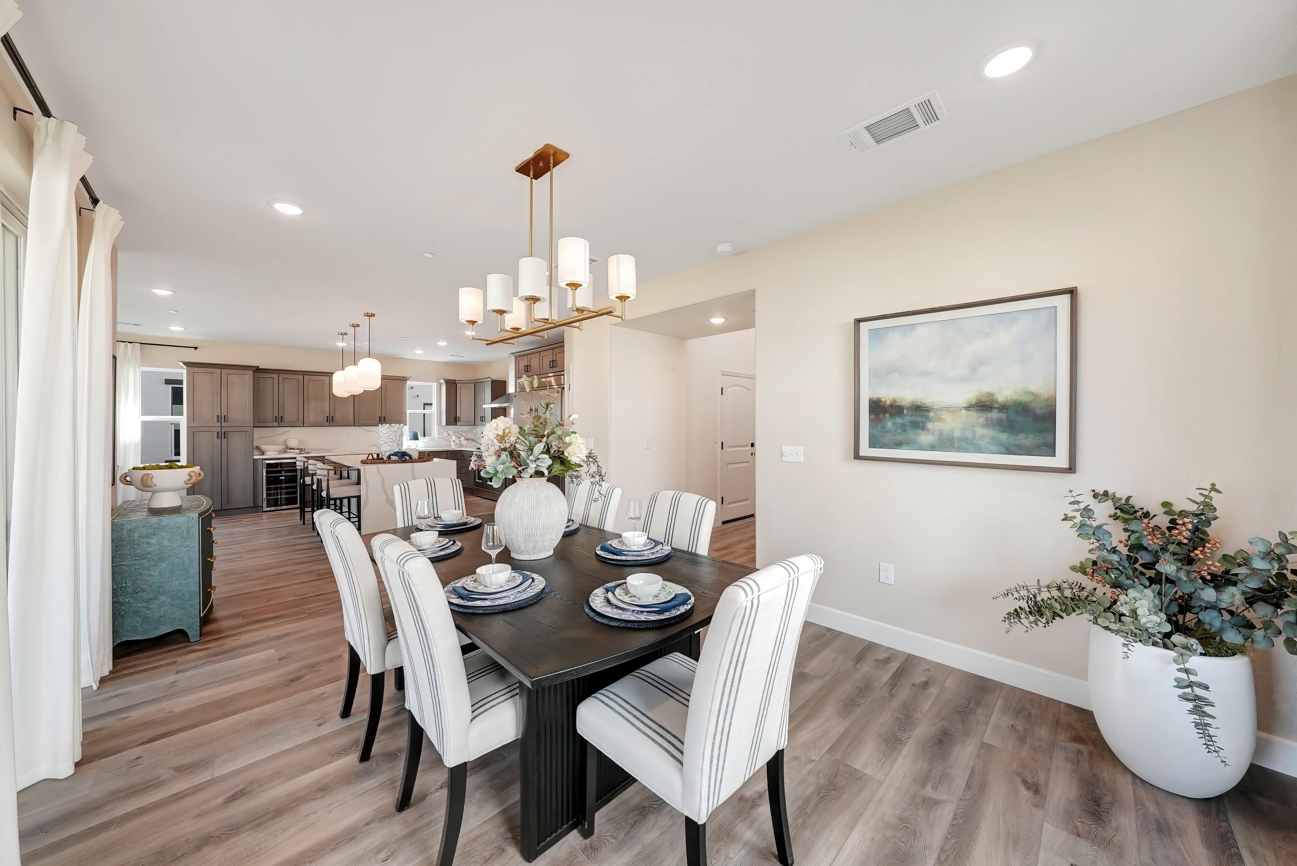 143 N Un St – photo 1