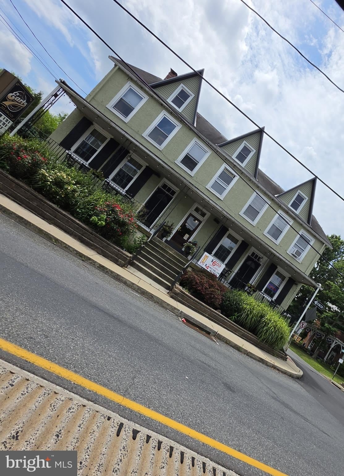 254 N MAIN Street – photo 1 of 38