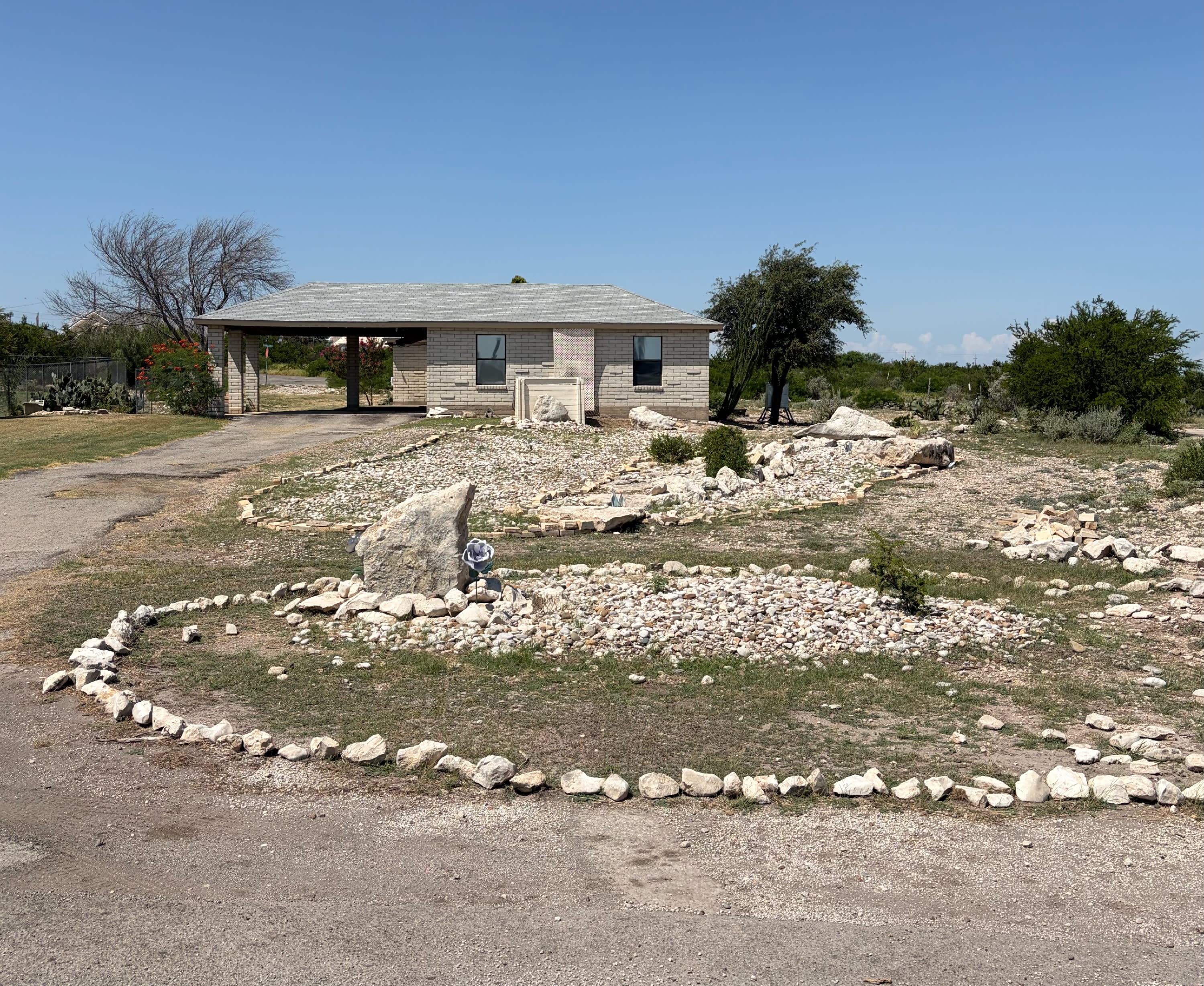 119 La Paloma Drive – photo 1 of 20
