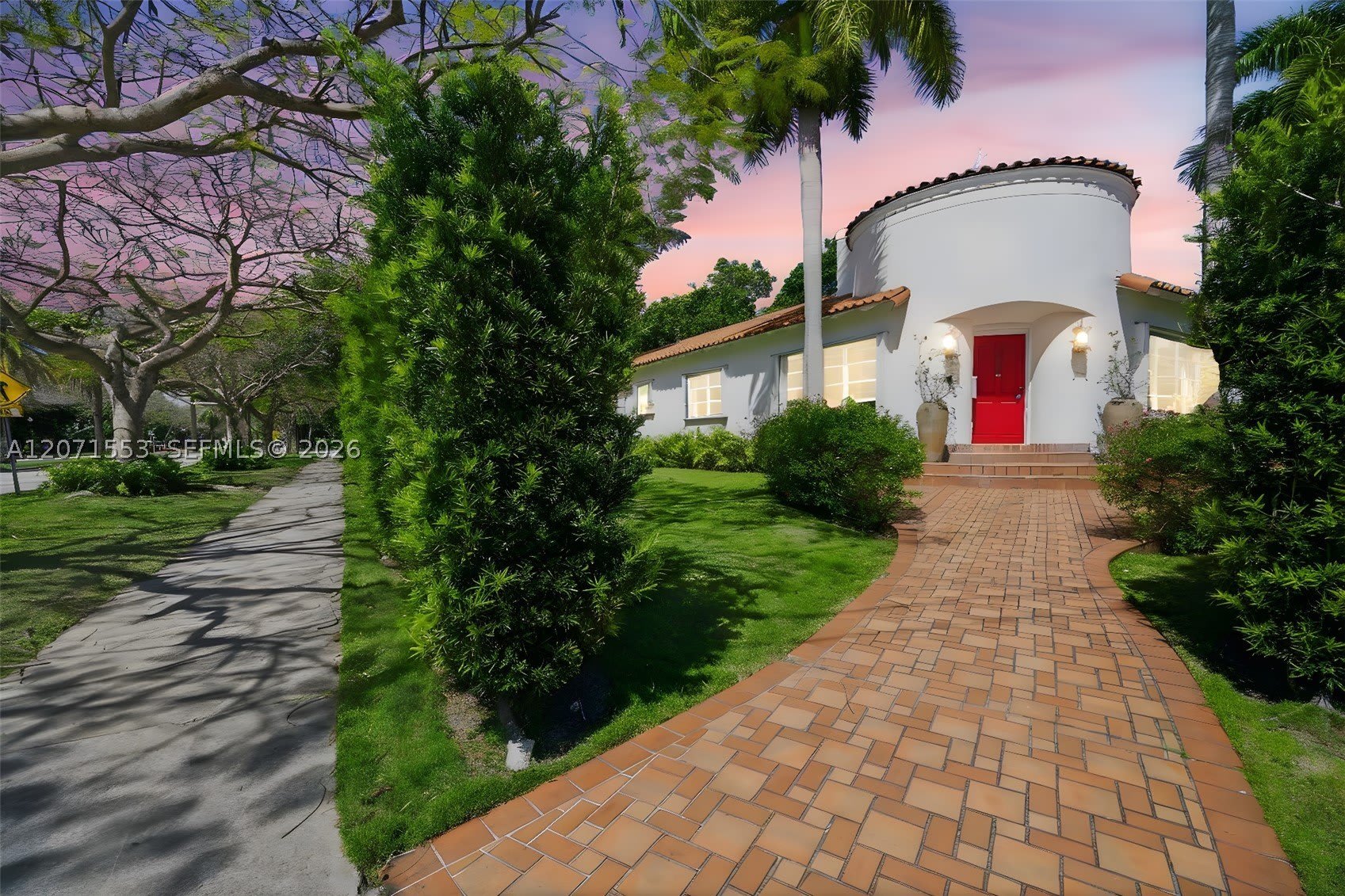 2300 S Miami Ave – photo 1
